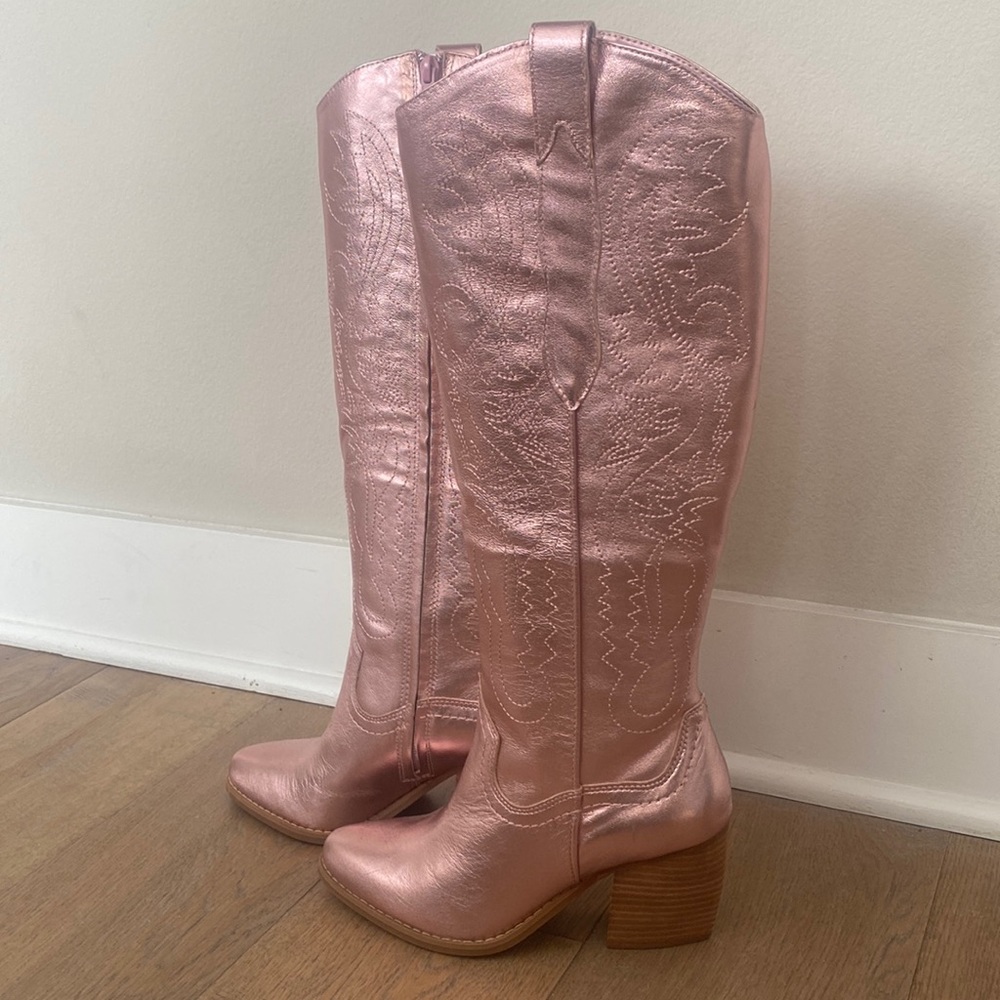 NWOT Metallic Pink Cowboy Boots